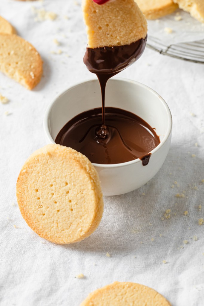 keto shortbread dipped in chocolate